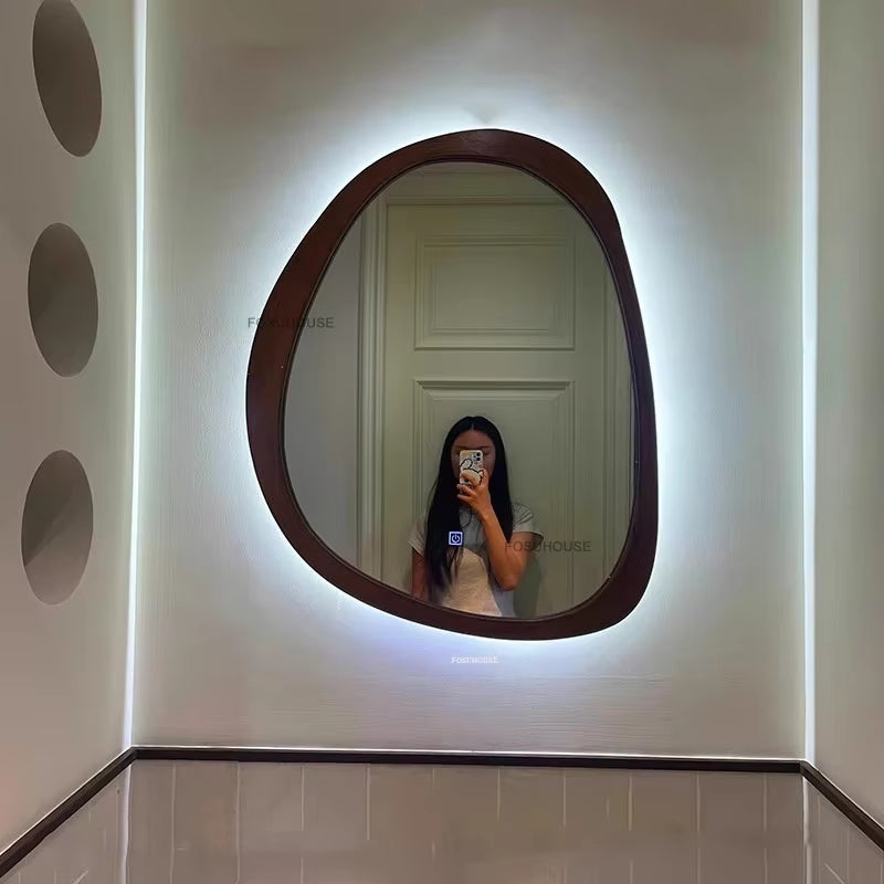 American Retro Smart Bath Mirrors Luxury Wall-Mounted Vanity Mirror Home Shaped Bathroom Mirror with LED Light Decorative Mirror