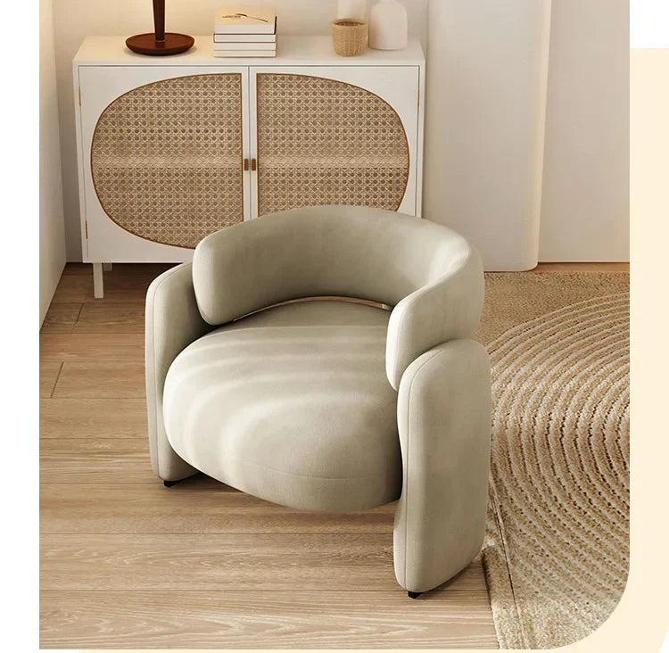Oslo Armchair