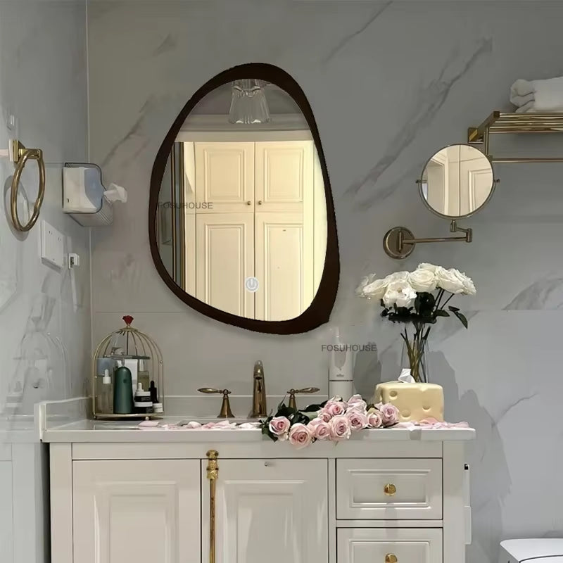 American Retro Smart Bath Mirrors Luxury Wall-Mounted Vanity Mirror Home Shaped Bathroom Mirror with LED Light Decorative Mirror