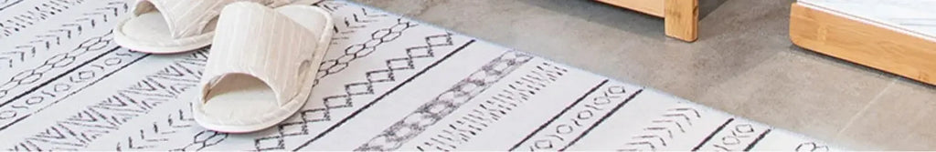 Louvre Stool