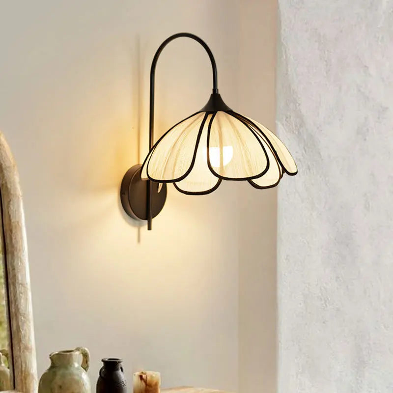 Kyoto Bed — Rattan